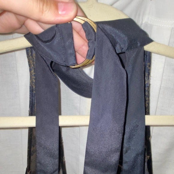 Lady Love Cutout Printed Sleeveless Tunic Top-Navy - Picture 5 of 6